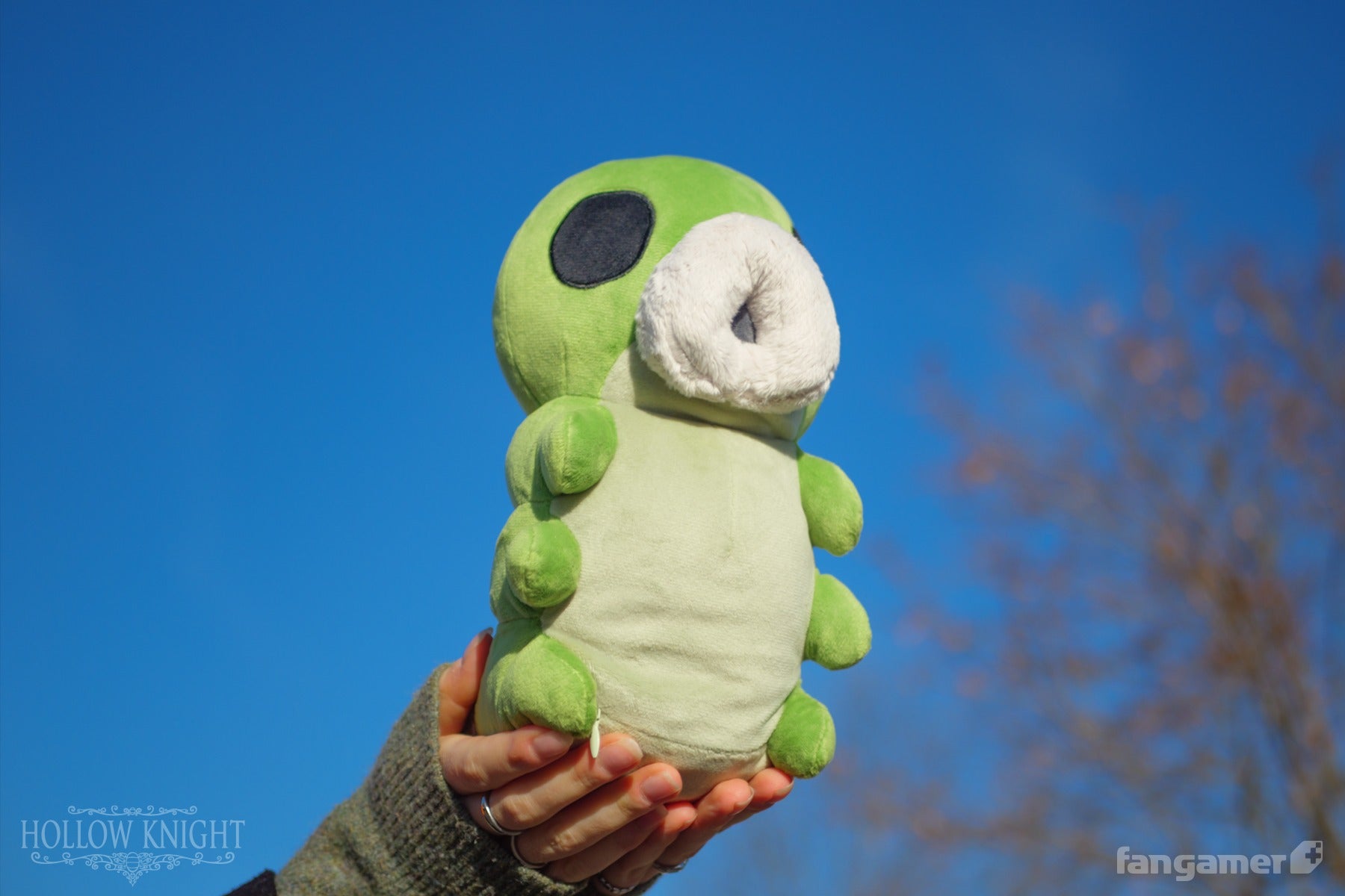 ✨ GRUB ✨  is available for preorder 🐛 Save $5 off each Hollow Knight plush in your order after the first when you preorder them together 💚  #HollowKnight #Grub #TeamCherry #Fangamer #GamingPlush